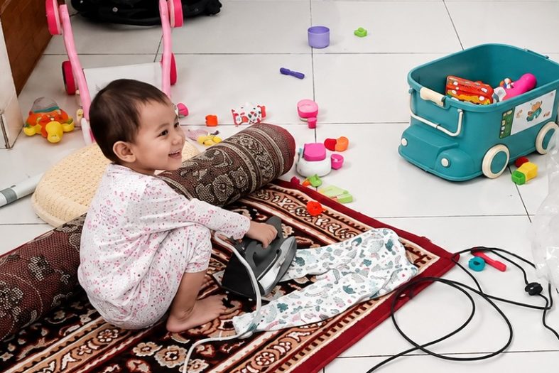 Meniru: Cara Anak Belajar dan Mengenal Kemampuannya